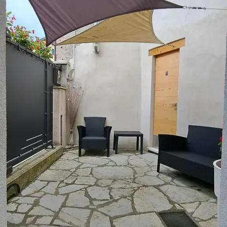 شاليه Borgo Pra' *